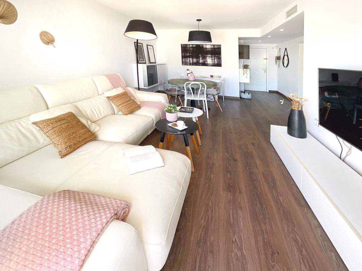 Ks Toyo Golf - Kaleria Suites Retamar  Ngoại thất bức ảnh