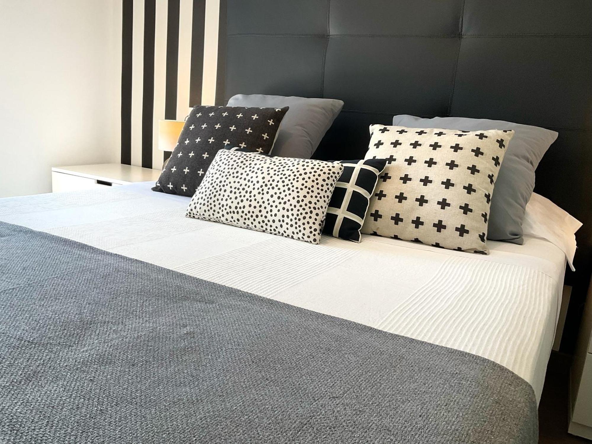 Ks Toyo Golf - Kaleria Suites Retamar  Ngoại thất bức ảnh